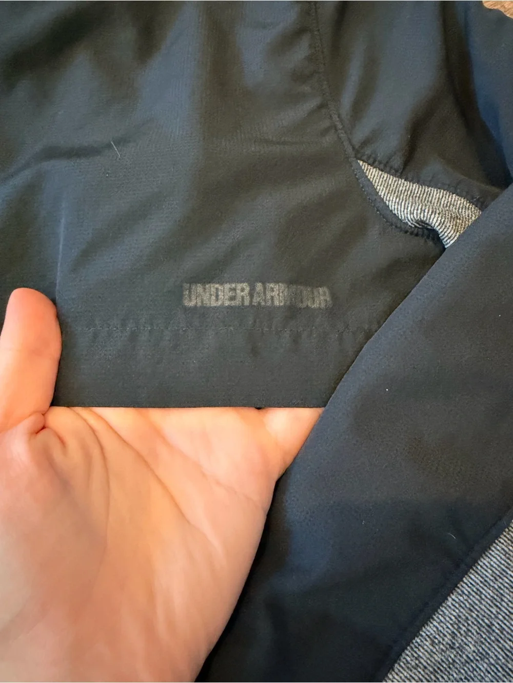 Under Armour ColdGear Youth Small Gray Black Full Zip Hooded Jacket YSM - Picture 5 of 5